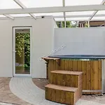 Plaza Jacuzzi Sauna Alojamento de Turismo Selvagem Skorupki