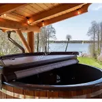 Plaza Jacuzzi Sauna
