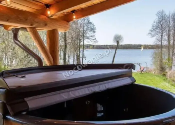 Plaza Jacuzzi Sauna